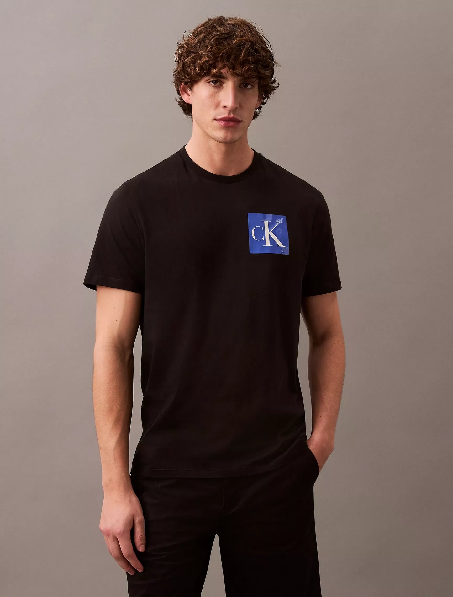 Calvin Klein T-shirt